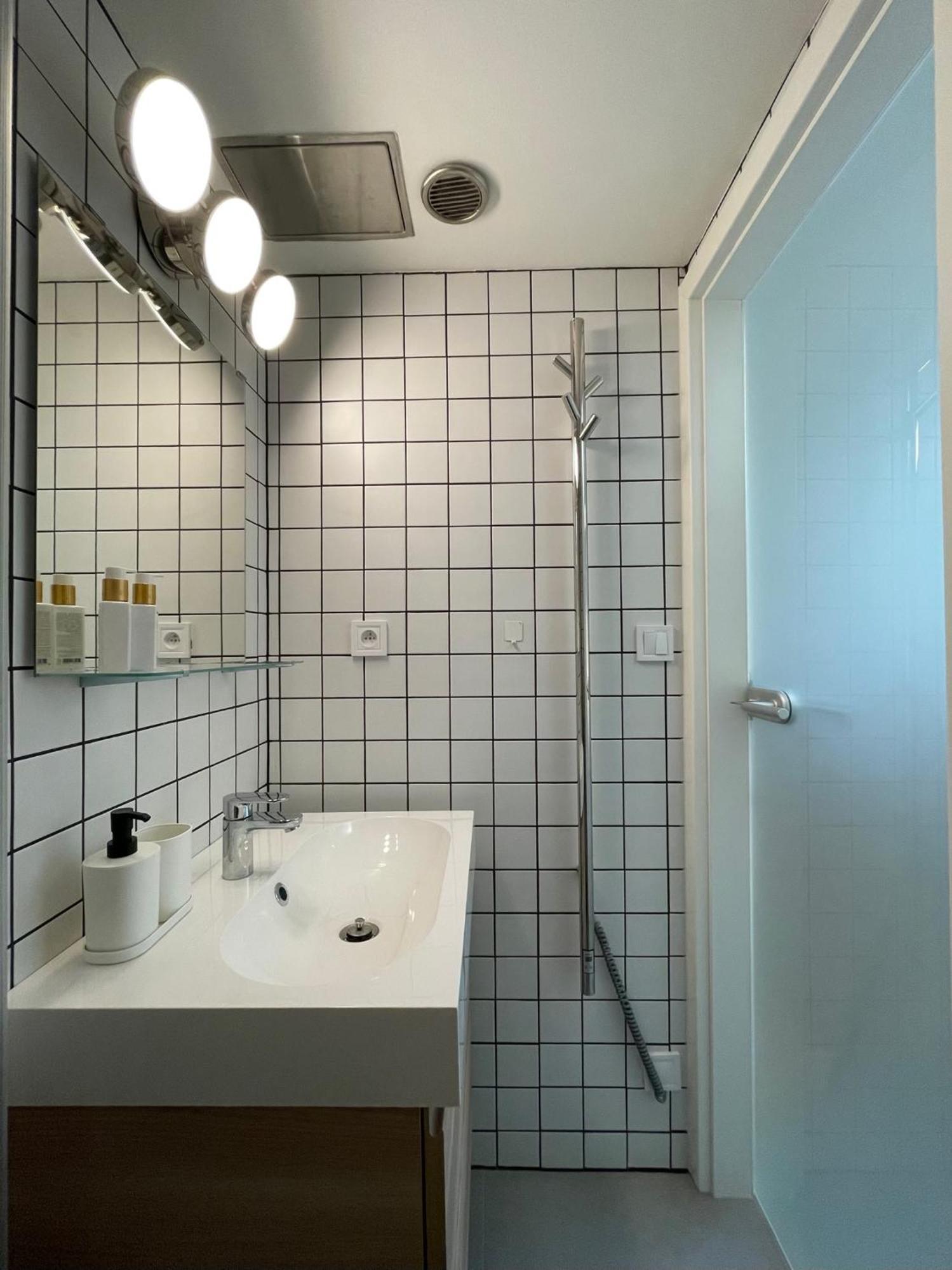 Urban Retreat I Modern Boho Apartments In Lovely Letna District - 10 Minutes From Old Town Prag Eksteriør billede