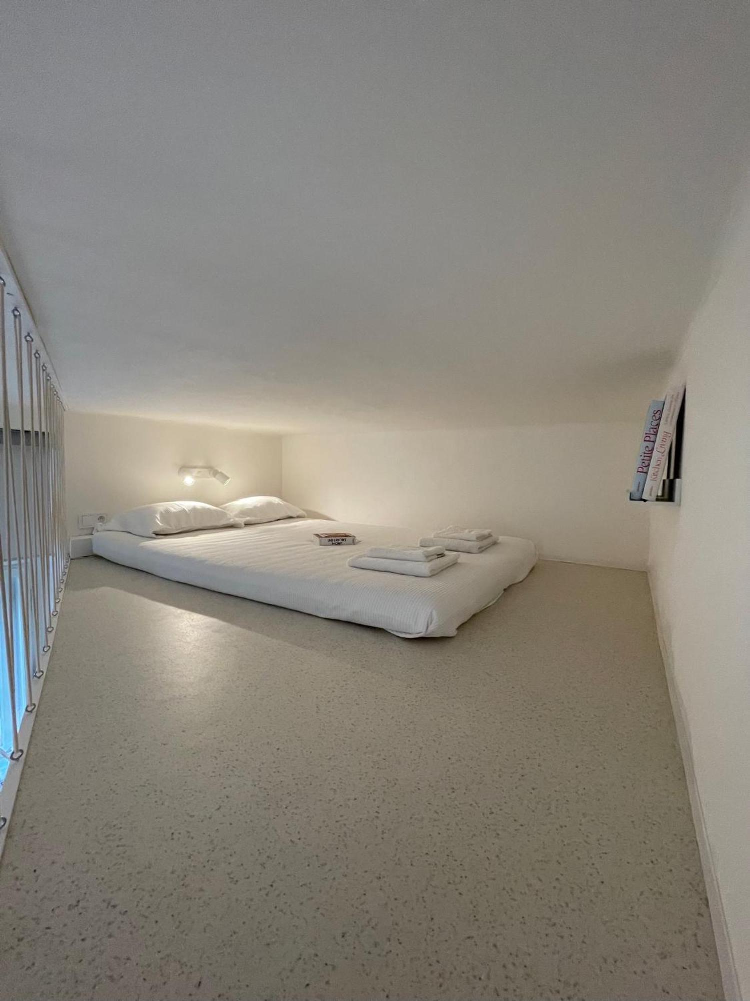 Urban Retreat I Modern Boho Apartments In Lovely Letna District - 10 Minutes From Old Town Prag Eksteriør billede